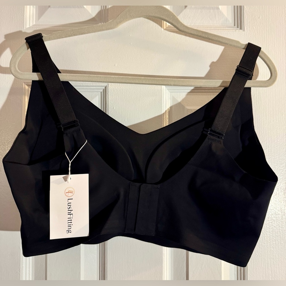 LushFitting Powerful Push-Up Seamless Bra Pure Black - 4XL - NWT - Picture 8 of 16